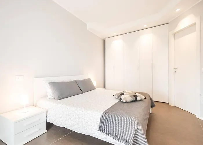 Apartment Amazhome - New Private Garden & Cozy Riccione