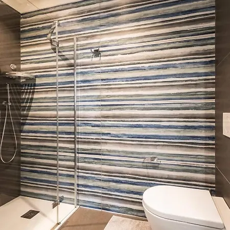 Amazhome - New Private Garden & Cozy Apartman Riccione
