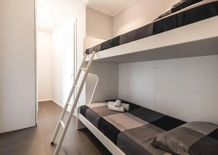 Apartment Amazhome - New Private Garden & Cozy