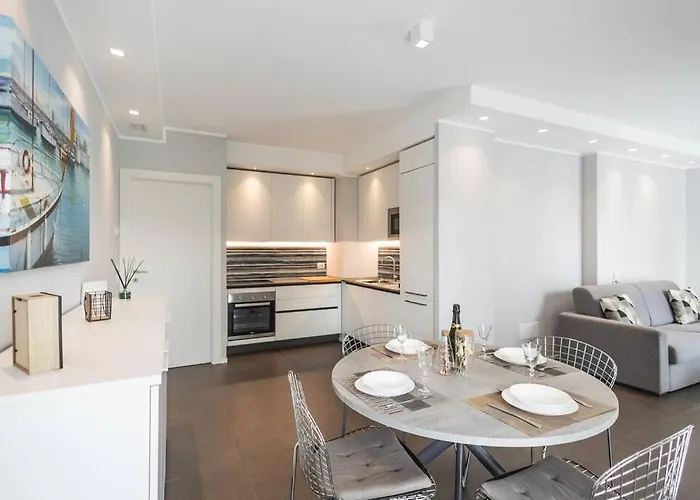 Amazhome - New Private Garden & Cozy * Riccione