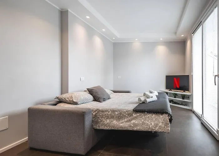 Apartment Amazhome - New Private Garden & Cozy Riccione