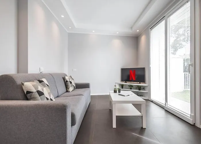 Amazhome - New Private Garden & Cozy Riccione